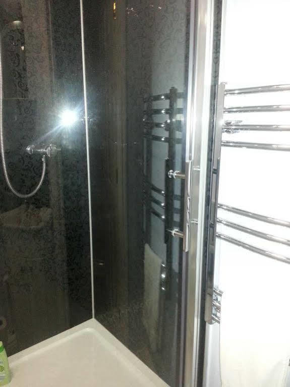Mundford Acer Lodge Bed & Breakfast المظهر الخارجي الصورة