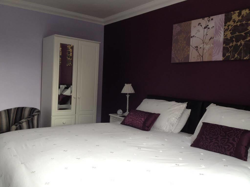 Mundford Acer Lodge Bed & Breakfast المظهر الخارجي الصورة